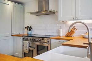 Photo 19- click for photo gallery